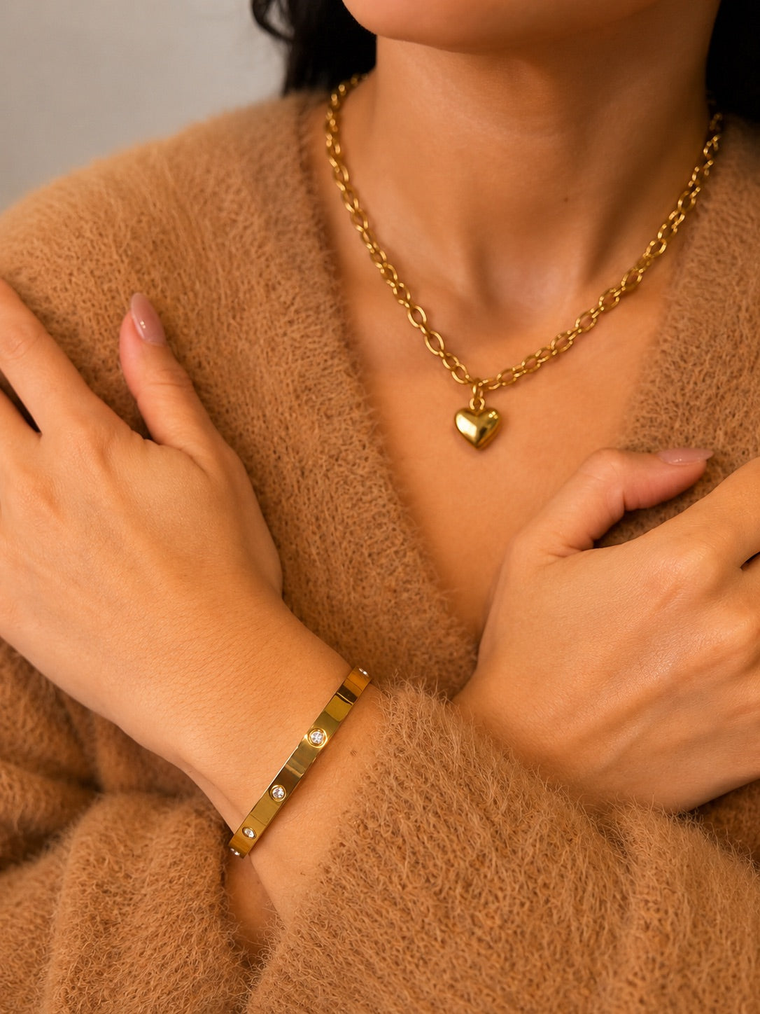 Dot Bangle |  Silver