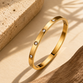 Dot Bangle