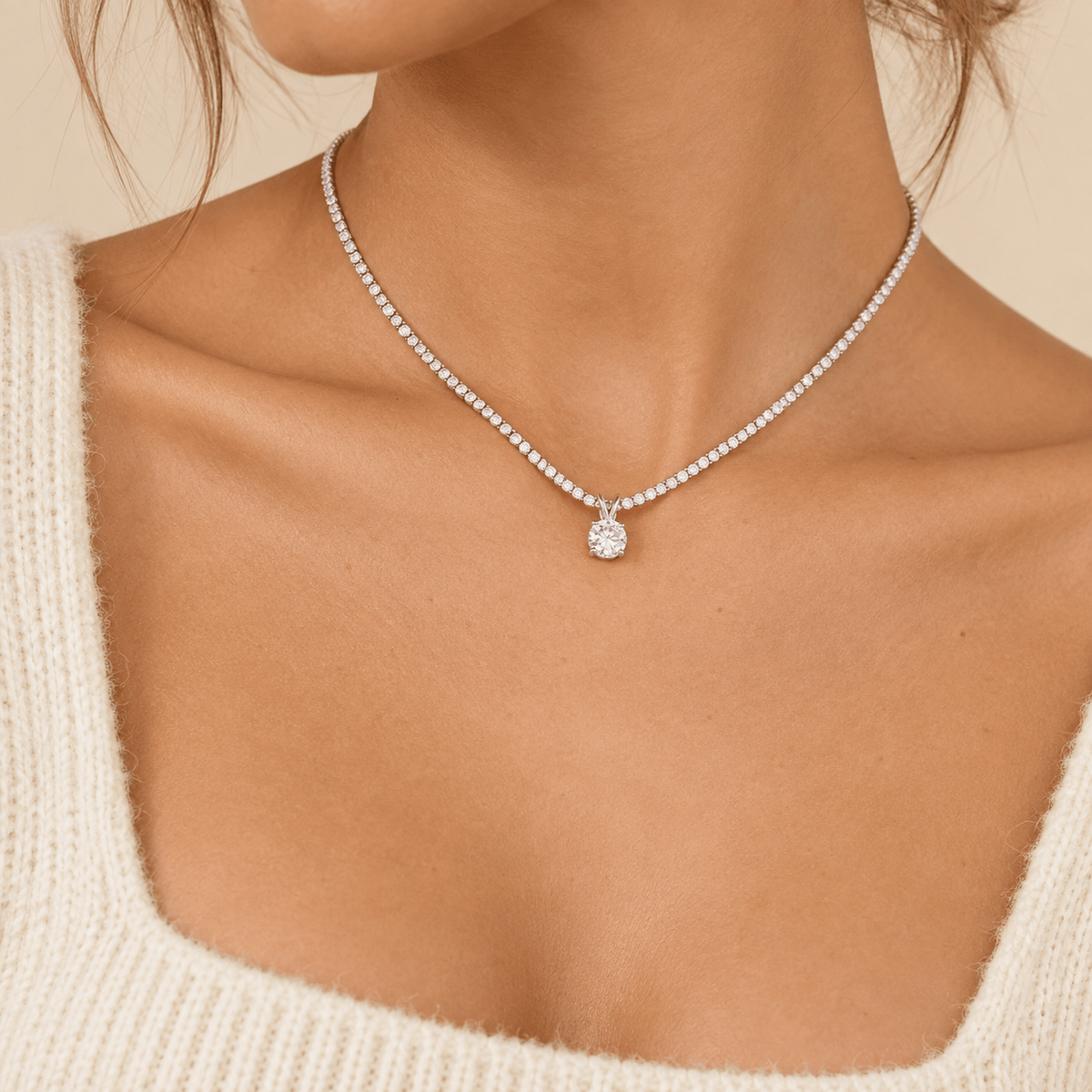 Lumière Pendant Necklace