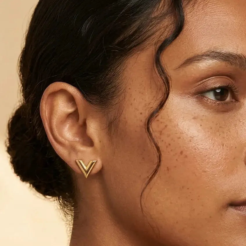 Apex Studs