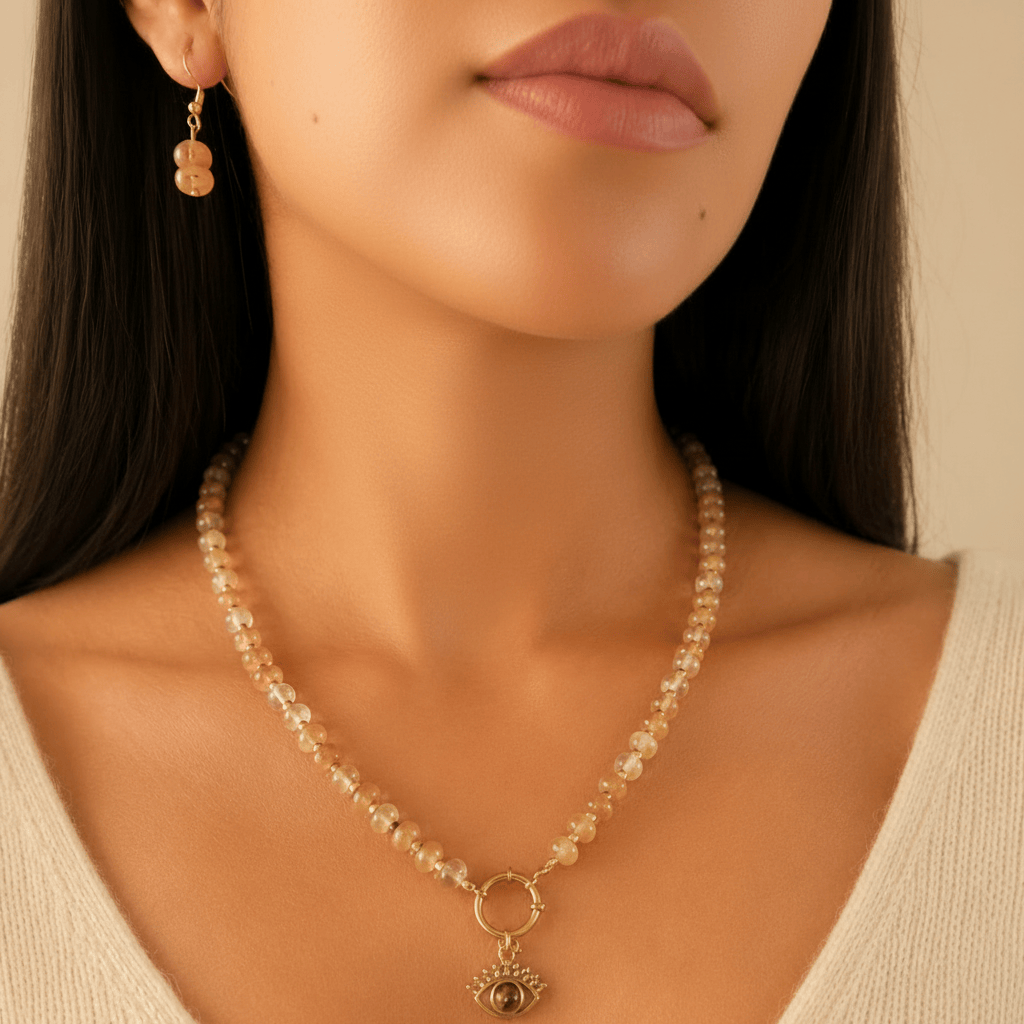 Lola Necklace