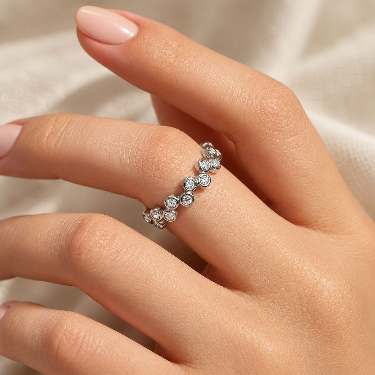 Luma Zircon Ring