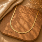 Contour Necklace